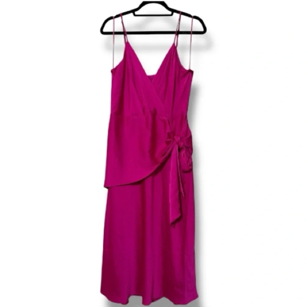 Express women’s medium Satin V-Neck Sleeveless Tie Waist Surplice Midi Dress - Picture 2 of 16